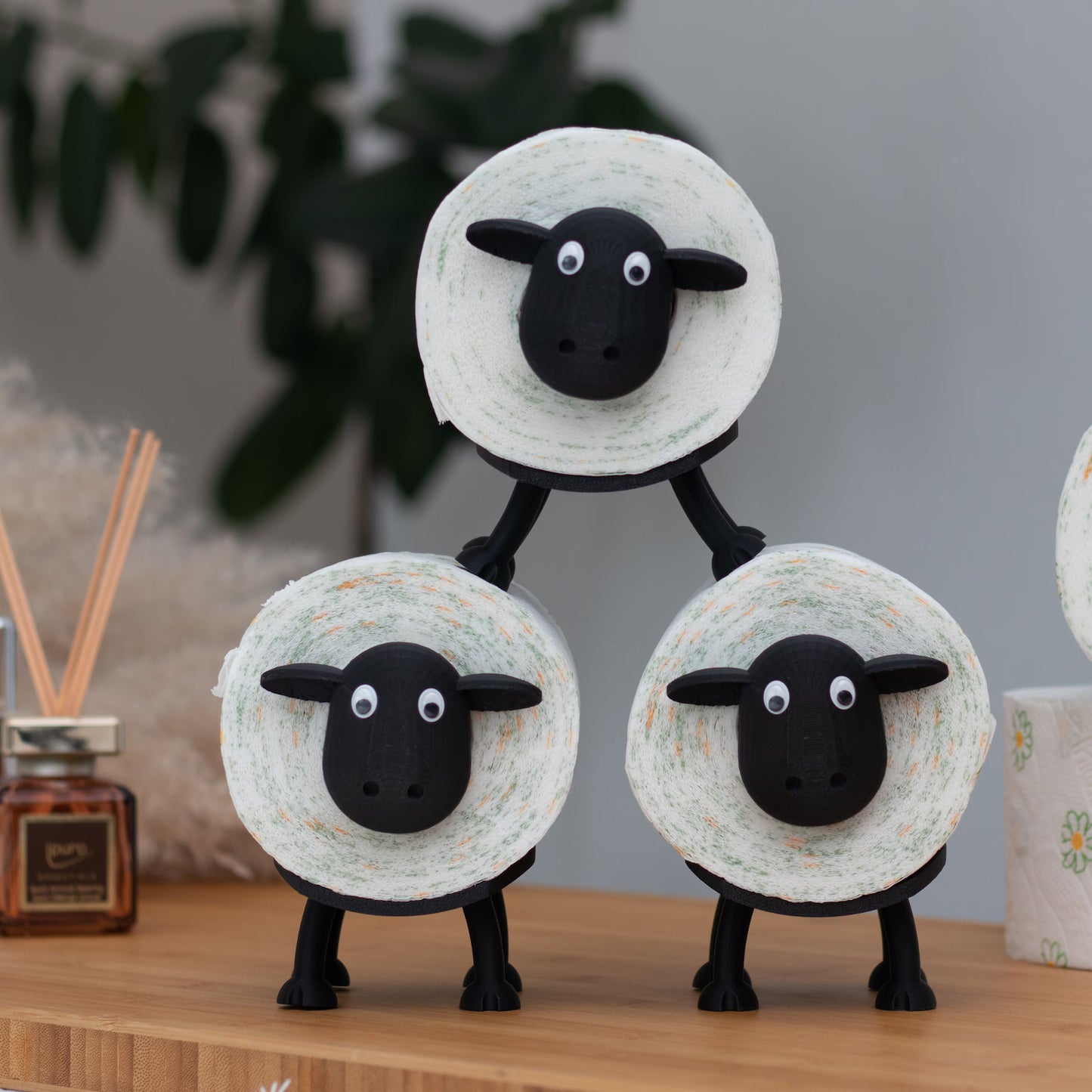 Fluffy the Bathroom Sheep – Toilet Roll Organizer